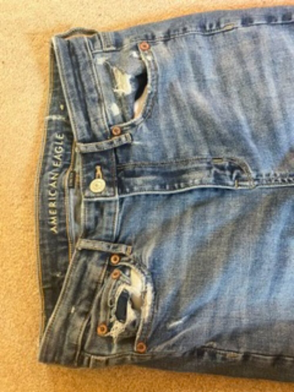 American Eagle Flared High-rise Jeans
